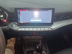SAIC MG5 180DVVT CVT Luxury - ფოტო 12