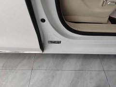 Buick GL8 ES Luxe Comfort - ფოტო 20