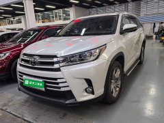 Toyota Highlander 2.0T RWD Luxury Edition 7-seater China VI - фото 1