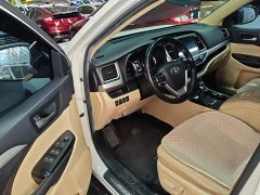 Toyota Highlander 2.0T RWD Luxury Edition 7-seater China VI - фото 15