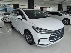 BYD Song MAX Upgraded 1.5T Automatic Luxury 7-Seater - photo 3