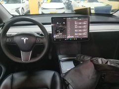 Tesla Model Y Rear-Wheel Drive - ფოტო 13