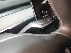 Tesla Model Y Rear-Wheel Drive - ფოტო 18