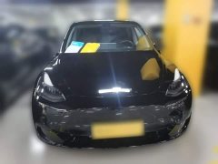 Tesla Model Y Rear-Wheel Drive - ფოტო 4