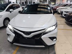 Toyota Camry Facelift 2.0S Stylish Edition - фото 2