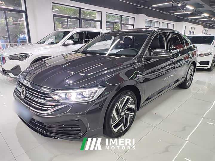 Volkswagen Jetta Facelift 300TSI DSG Excellence Edition