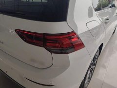 Volkswagen Golf 280TSI DSG Pro Launch Edition - фото 7