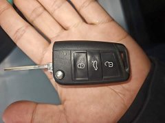 Volkswagen Lavida Sharp 1.5L Outstanding New Edition - ფოტო 8
