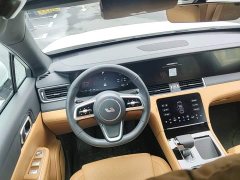 Li Auto ONE Extended Range 6-Seater - ფოტო 10