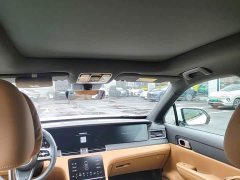 Li Auto ONE Extended Range 6-Seater - ფოტო 17