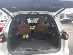 Li Auto ONE Extended Range 6-Seater - ფოტო 18