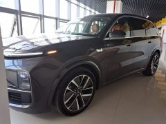 Li Auto L9 Pro - ფოტო 1