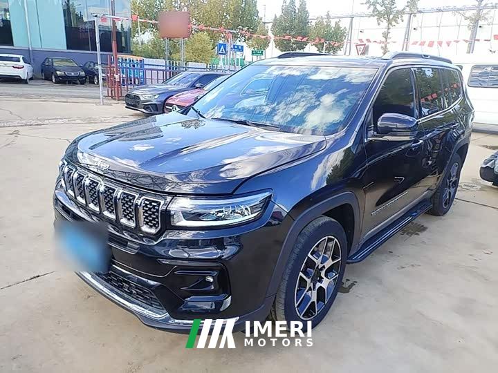 Jeep Commander 2.0T FWD Luxury