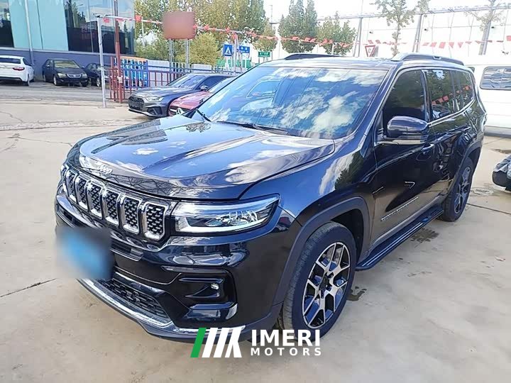 Jeep Commander 2.0T FWD Luxury - ავტომობილი ჩინეთიდან