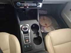 Ford Focus Sedan EcoBoost 180 Automatic Trend - ფოტო 13