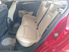 Ford Focus Sedan EcoBoost 180 Automatic Trend - ფოტო 16