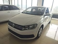 Volkswagen Santana 1.5L Manual Fashion Edition - photo 1