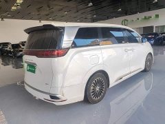 Denza D9 DM-i 1050 Premium - ფოტო 6