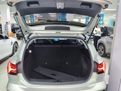 SAIC MG Ei5 500 Heartfelt Edition - ფოტო 18