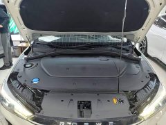 SAIC MG Ei5 500 Heartfelt Edition - ფოტო 19