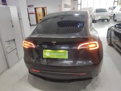 Tesla Model Y Rear-Wheel Drive - photo 5
