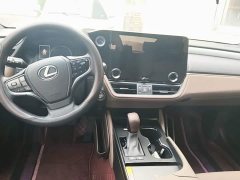 Lexus ES 200 Premium Edition - фото 9