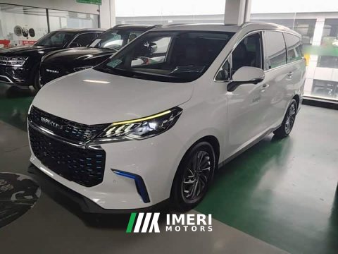 2021 SAIC Maxus EUNIQ 5 Classic Edition 7-seater - автомобиль из Китая