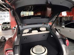 Xiaomi YU7 Rear-Wheel Drive Long-Range Edition - ფოტო 18