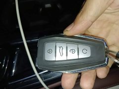 Geely Xingyue L 2.0TD DCT EVO FWD Luxury - фото 19