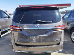 Buick GL8 Land Business Class Comfort Edition - ფოტო 5