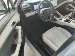 BYD Yuan UP 401KM Vitality Edition - ფოტო 15