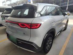 BYD Yuan UP 401KM Vitality Edition - ფოტო 6