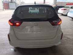 Honda Fit 1.5L CVT Trend Edition - ფოტო 5