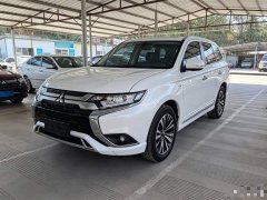 Mitsubishi Outlander Facelift 2.0L FWD Comfort 5-Seater - фото 1