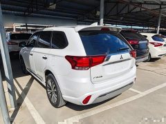 Mitsubishi Outlander Facelift 2.0L FWD Comfort 5-Seater - фото 4