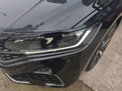 Volkswagen Passat Facelift 330TSI Starry Sky Elite - ფოტო 17