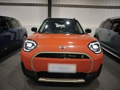 BMW Electric MINI ACEMAN SE Artist Edition - ფოტო 2