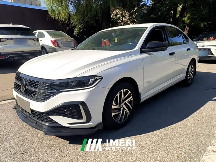 Volkswagen Lavida 300TSI DSG Starry Sky Leading Edition - автомобиль из Китая