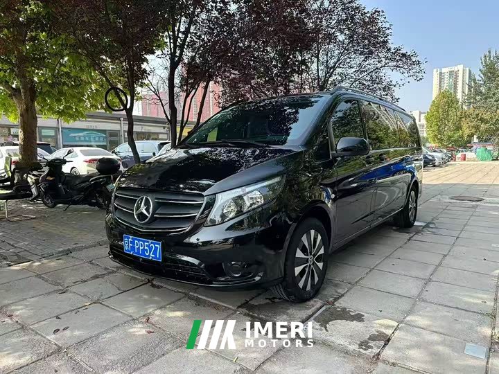 Mercedes-Benz Vito 2.0T Business Edition 9-seater