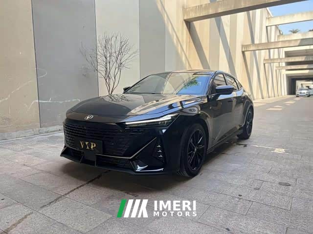 Changan UNI-V 1.5T Deluxe - ავტომობილი ჩინეთიდან