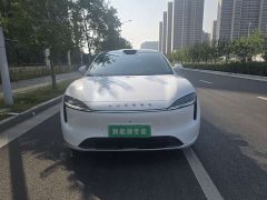 Luxeed Zhiji R7 Pure Electric 802km Max - фото 2