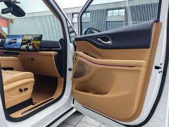 Voyah Lantu Dreamchaser PHEV AWD Flagship Kunpeng Edition - photo 10