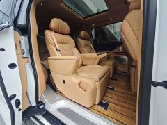 Voyah Lantu Dreamchaser PHEV AWD Flagship Kunpeng Edition - photo 13
