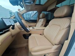 Voyah Lantu Dreamchaser PHEV AWD Flagship Kunpeng Edition - photo 6