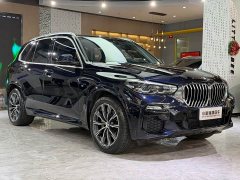 BMW X5 (Imported) xDrive30i M Sport Package - ფოტო 3