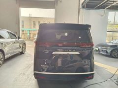 Denza D9 DM-i 970 AWD Flagship - ფოტო 10