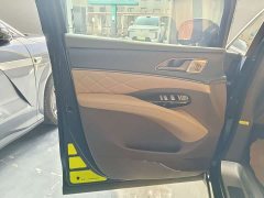 Denza D9 DM-i 970 AWD Flagship - ფოტო 13