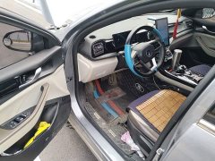 BYD Qin PLUS Champion Edition DM-i 55KM Leading - ფოტო 17