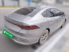 BYD Qin PLUS Champion Edition DM-i 55KM Leading - ფოტო 6