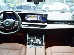 BMW 5 Series 530Li Luxury M Sport Package - photo 11